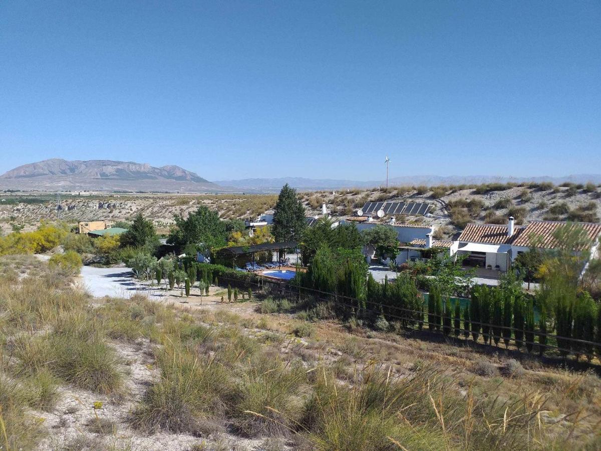 Cuevas Andalucia Guest House Baza Luaran gambar