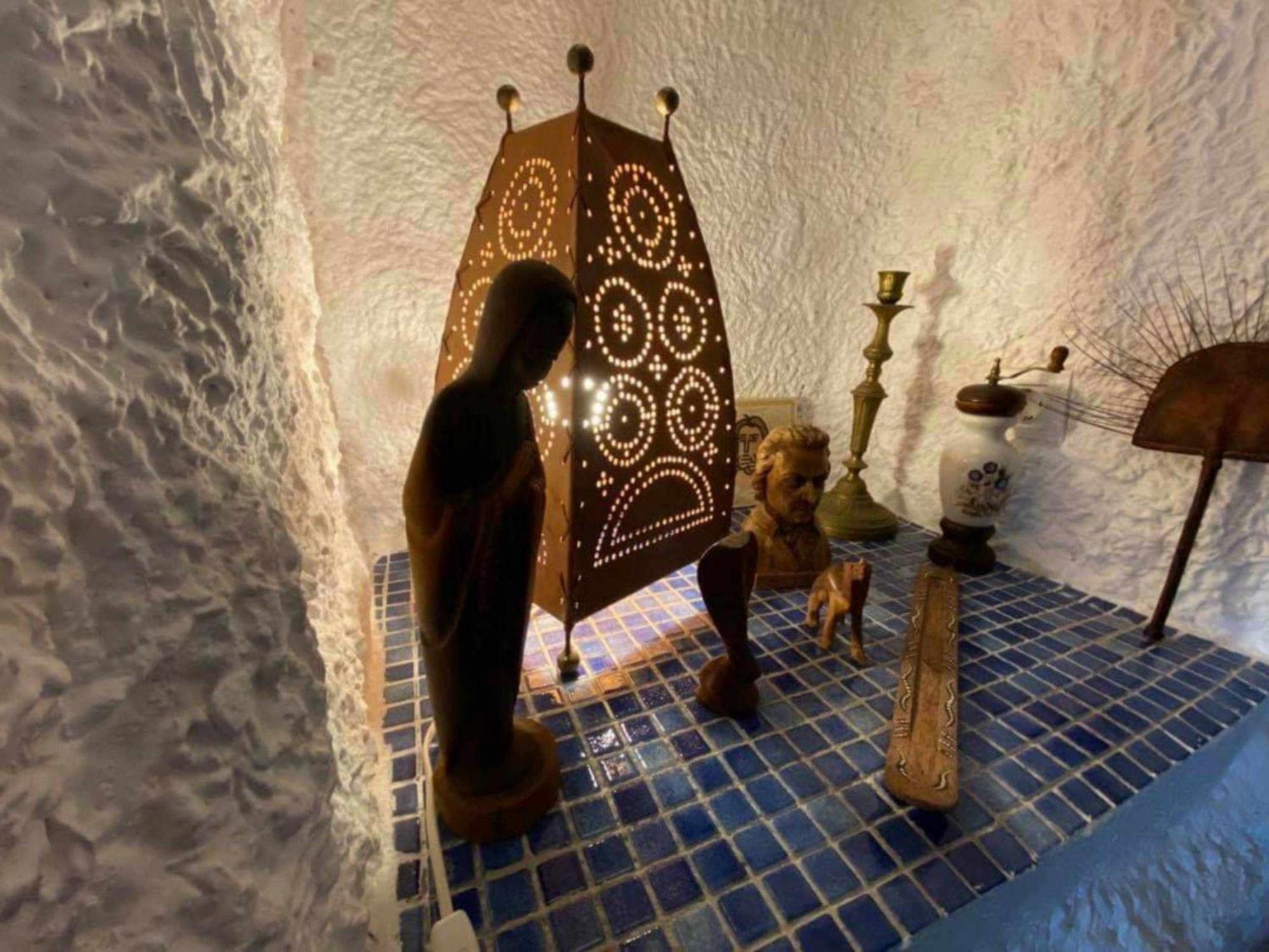 Cuevas Andalucia Guest House Baza Luaran gambar